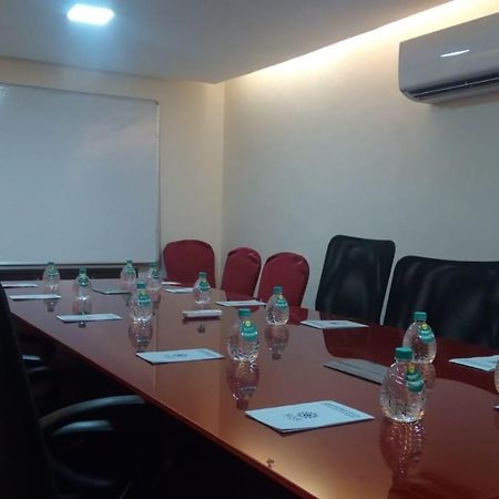 Klase Hotels شيناي المظهر الخارجي الصورة