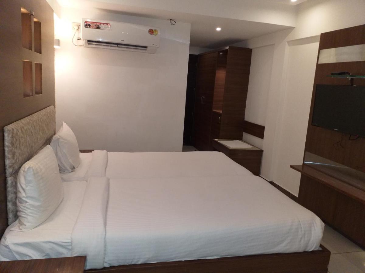 Klase Hotels شيناي المظهر الخارجي الصورة