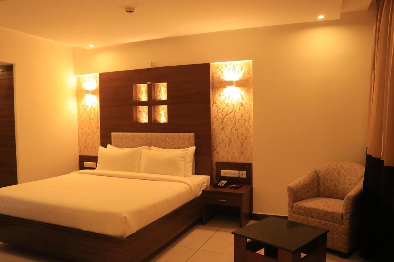 Klase Hotels شيناي المظهر الخارجي الصورة